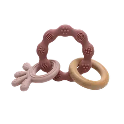 Biderangle i silikone m.blæksprutte og træ vedhæng - Lyserød