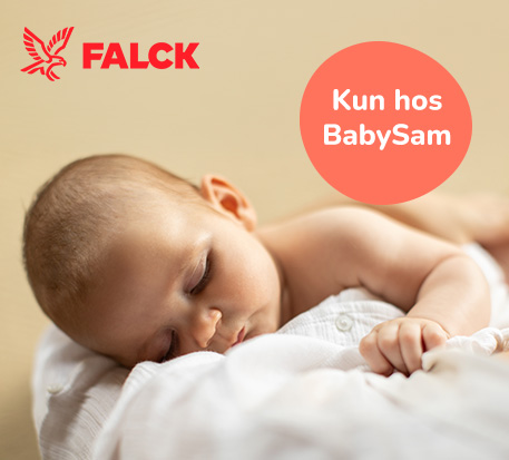 Sovende baby med Falck Sundhedshjælp Børn – professionel hjælp til børnefamilier gennem Klub BabySam.