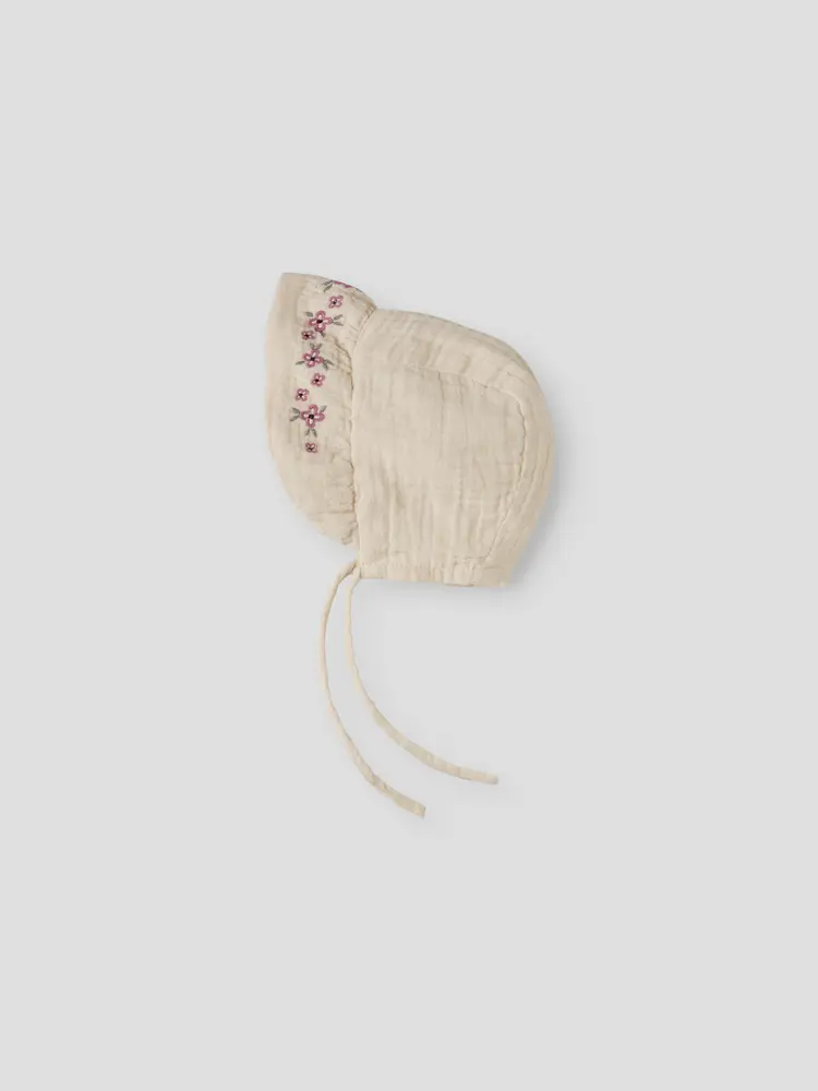 NAME IT Himmas Hat Almond Milk 34/39