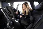 thule maple babyautostol i sort