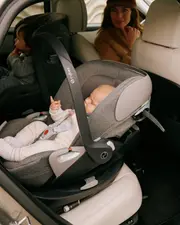 Få altid den bedste pris på autostolen
